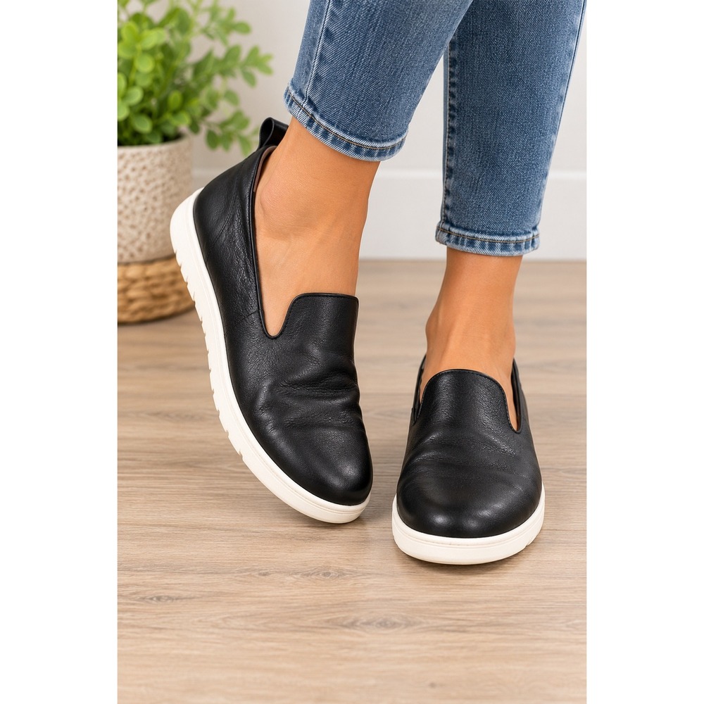 Vionic Womens Black Leather Slip On Sneakers Orthotic Walking Shoes Size 9.5